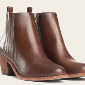 Frye Alton Chelsea NEW Leather Cognac Size 9.5M